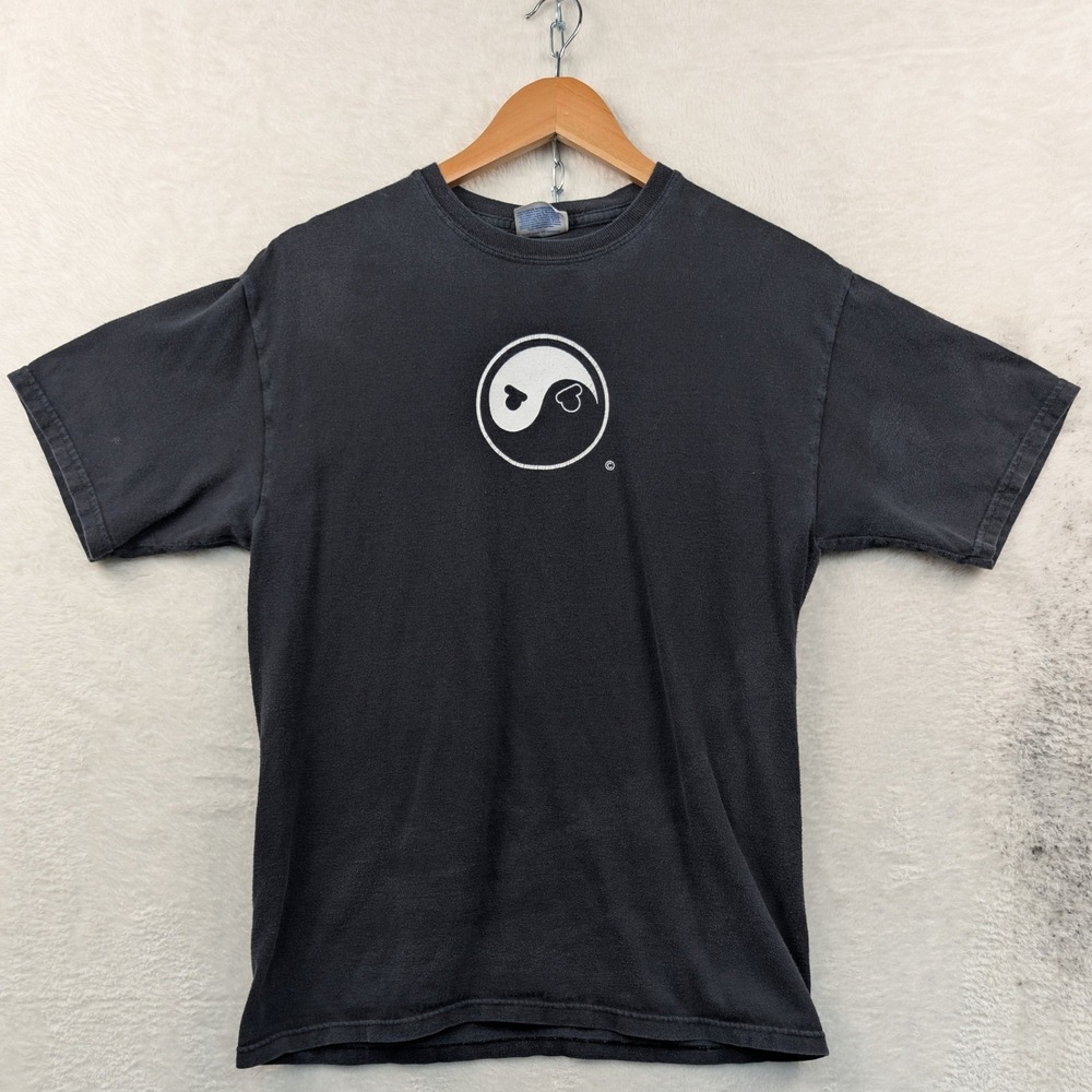 VTG Hanes T-Shirt Men's Medium Black Ninja Yin Yang Skate Funny Streetwear Y2K